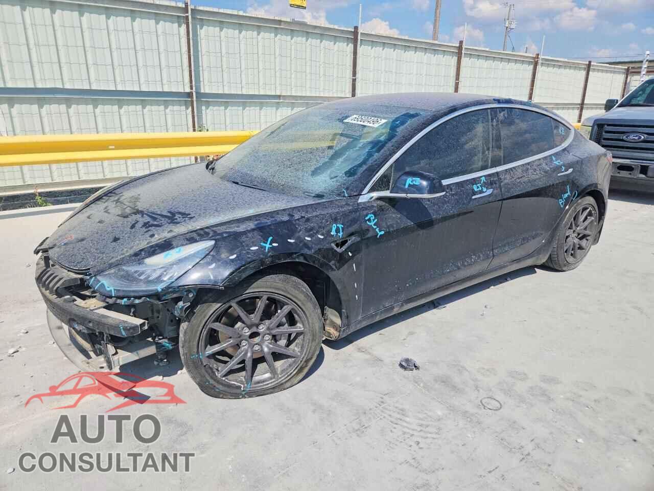 TESLA MODEL 3 2018 - 5YJ3E1EA0JF070283