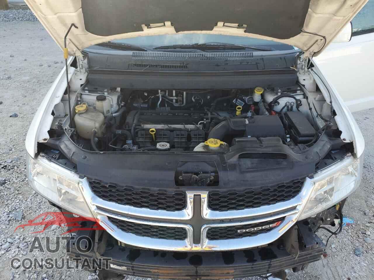DODGE JOURNEY 2017 - 3C4PDCBB8HT524725