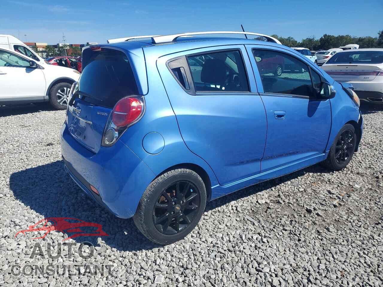 CHEVROLET SPARK 2015 - KL8CF6S90FC758401