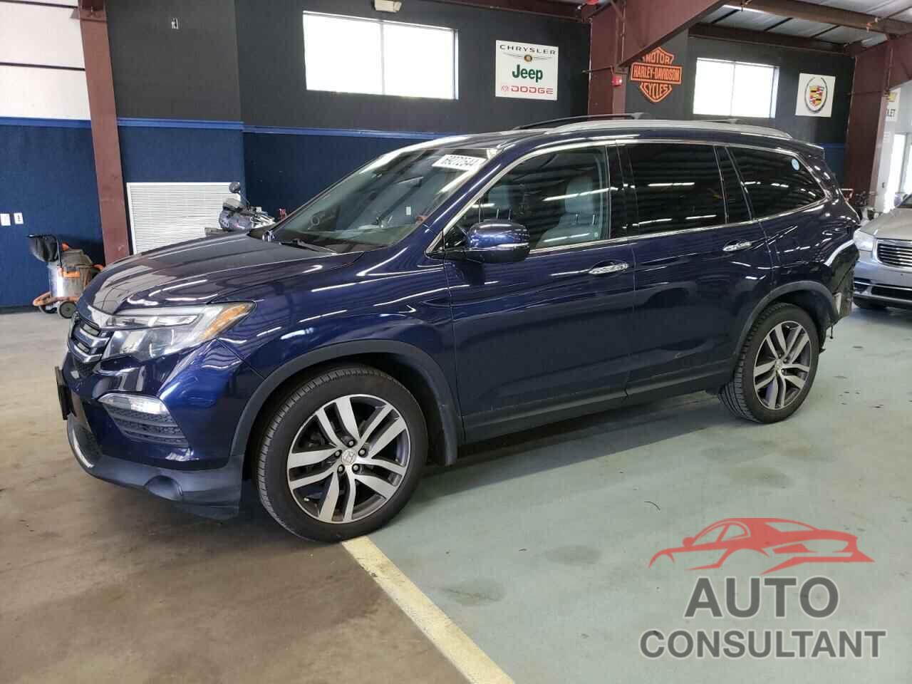HONDA PILOT 2016 - 5FNYF6H97GB006011