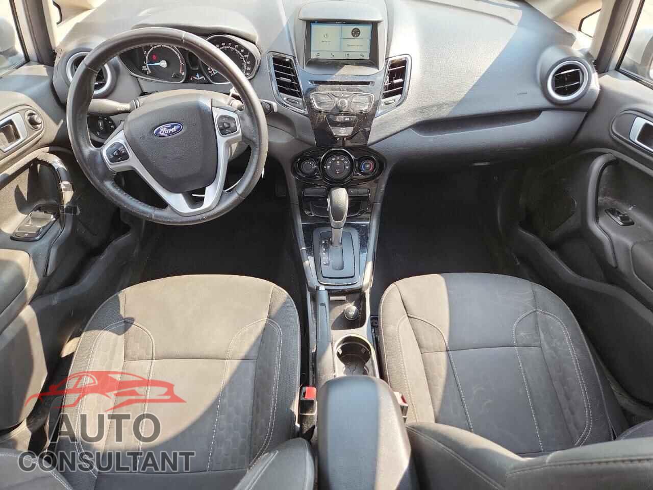 FORD FIESTA 2016 - 3FADP4EJ3GM163339