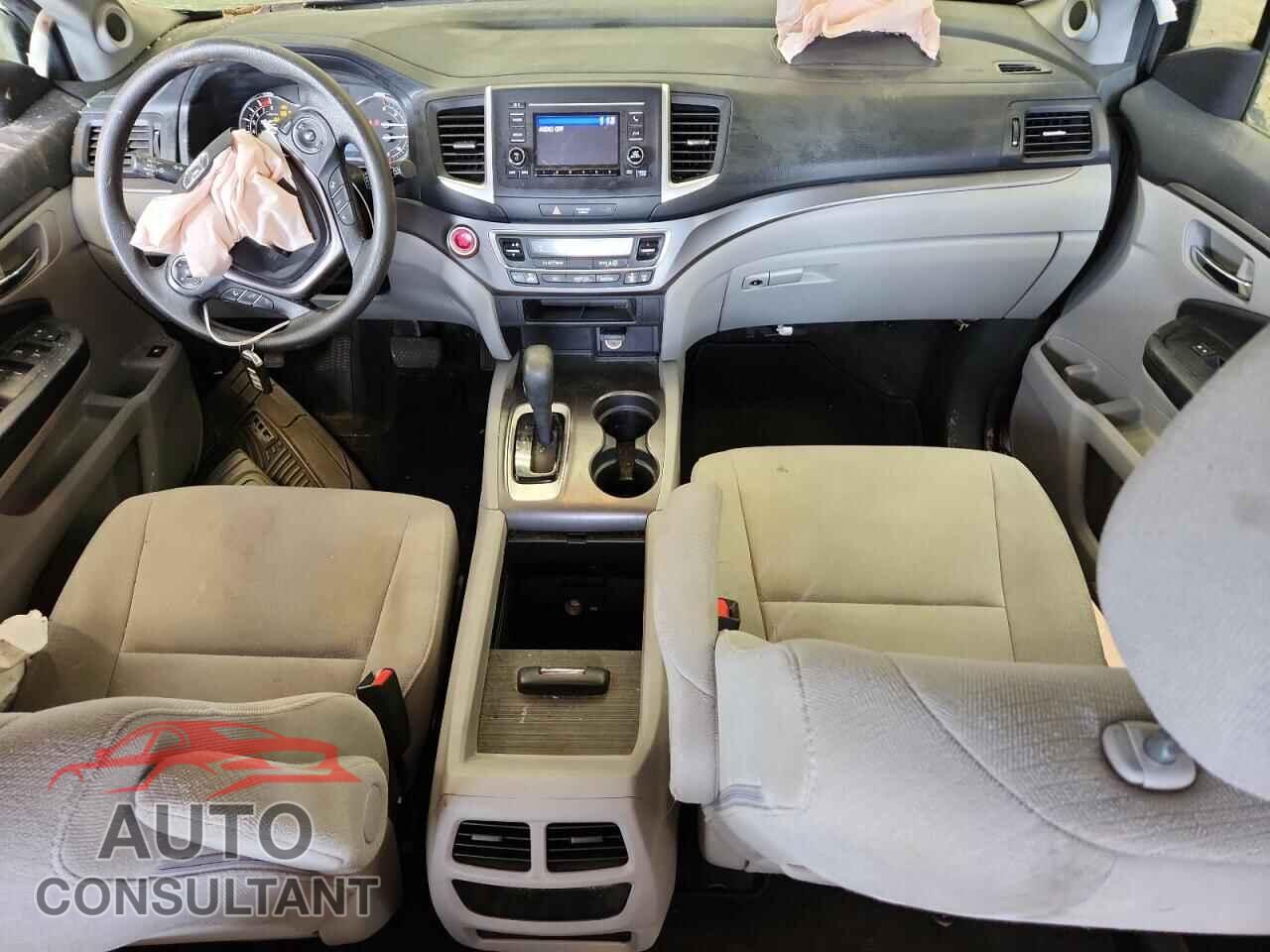 HONDA PILOT 2017 - 5FNYF6H13HB103069