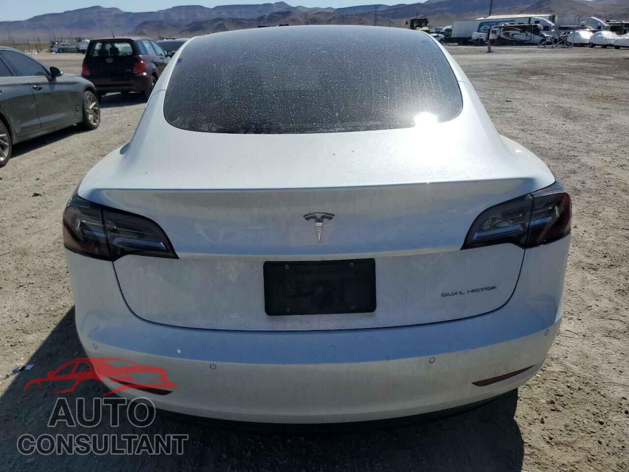 TESLA MODEL 3 2020 - 5YJ3E1EB4LF513742