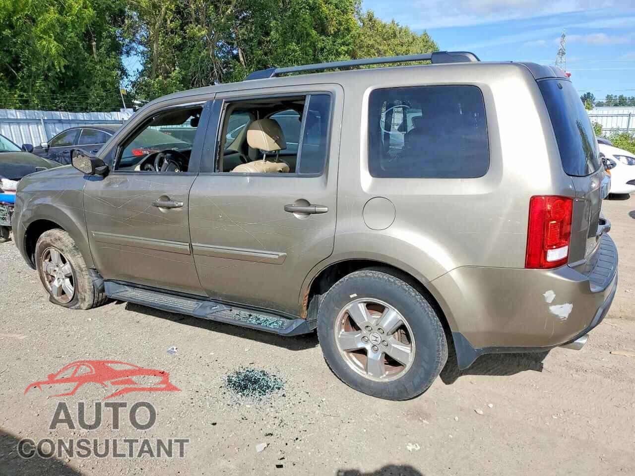 HONDA PILOT 2011 - 5FNYF4H53BB501025
