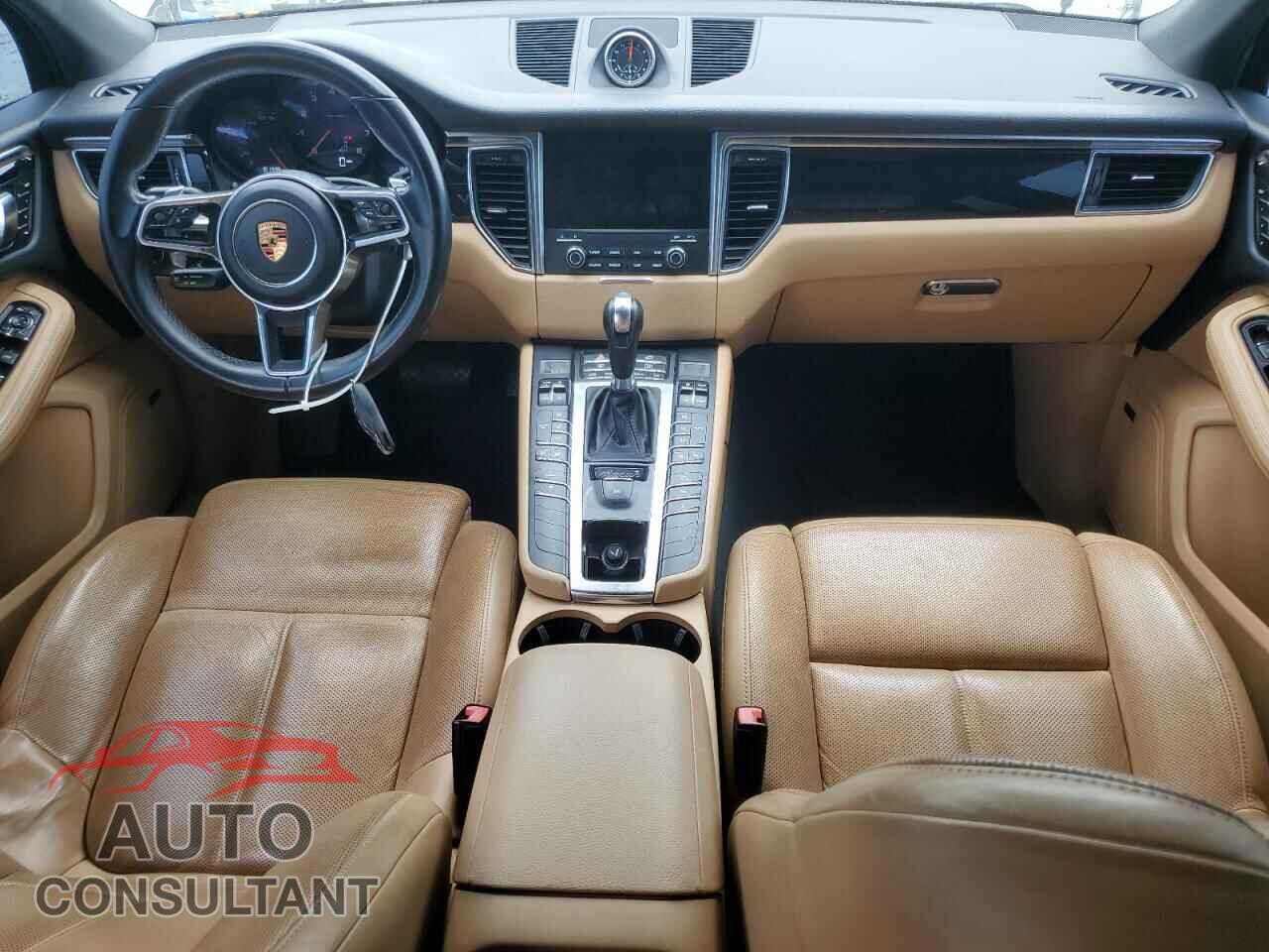 PORSCHE MACAN 2018 - WP1AA2A55JLB03663
