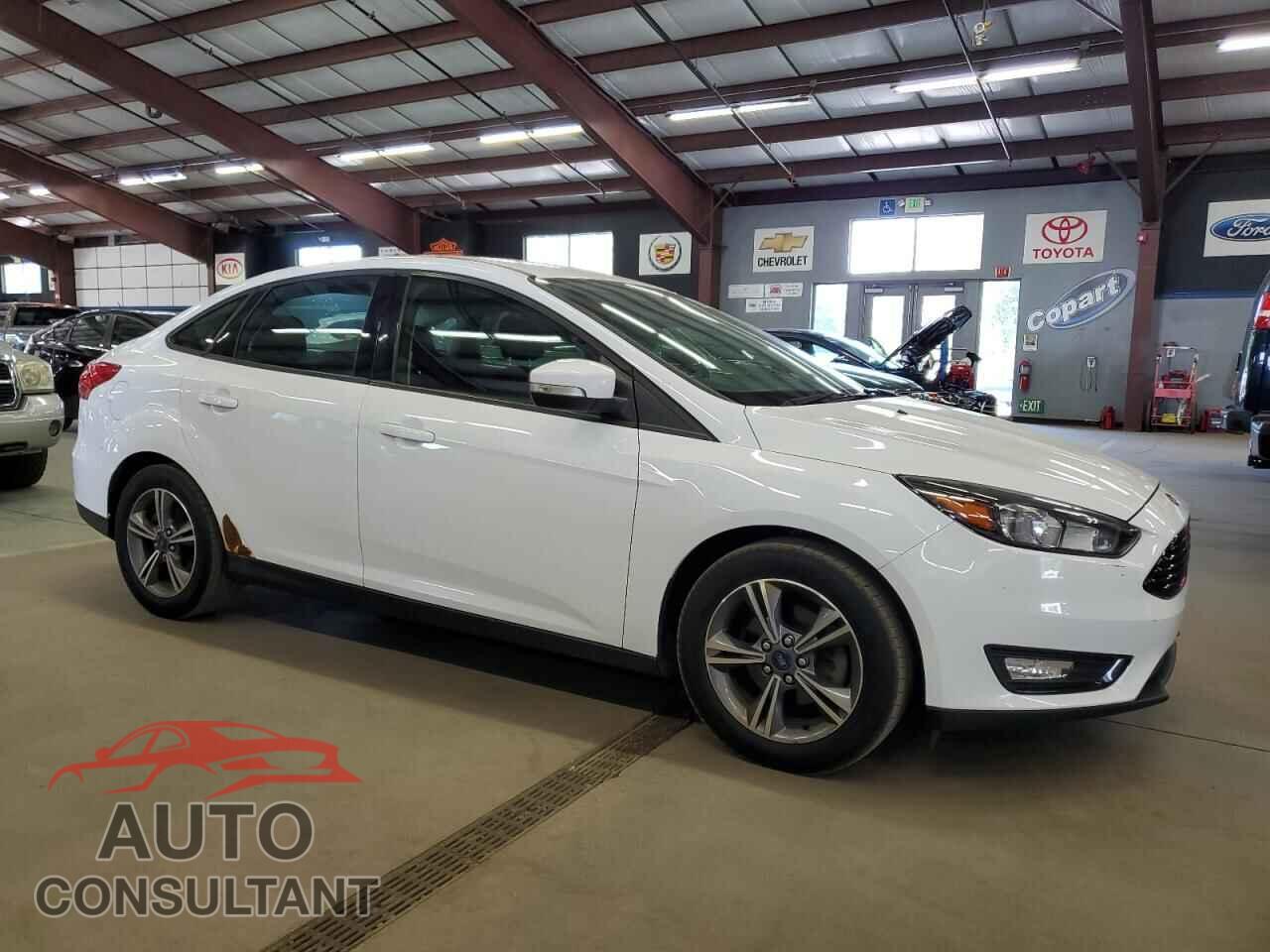 FORD FOCUS 2017 - 1FADP3FE1HL321546
