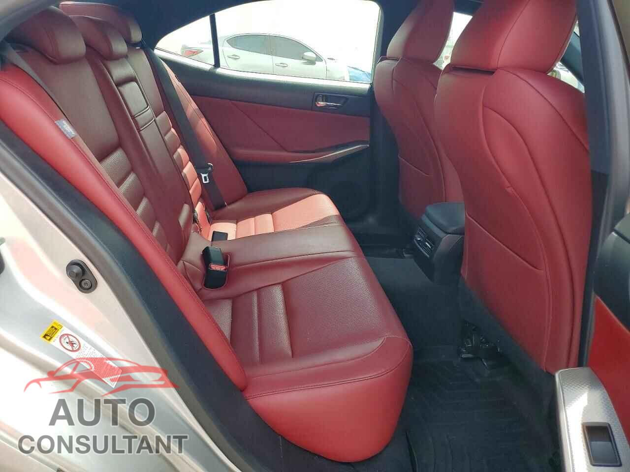 LEXUS IS 2015 - JTHBE1D26F5021909