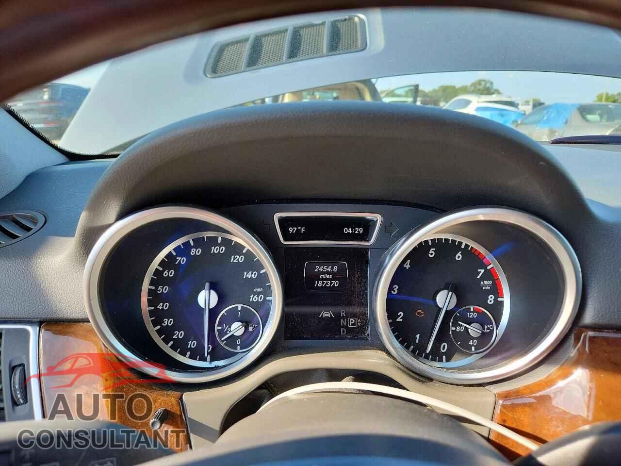 MERCEDES-BENZ M-CLASS 2013 - 4JGDA5JB8DA158237