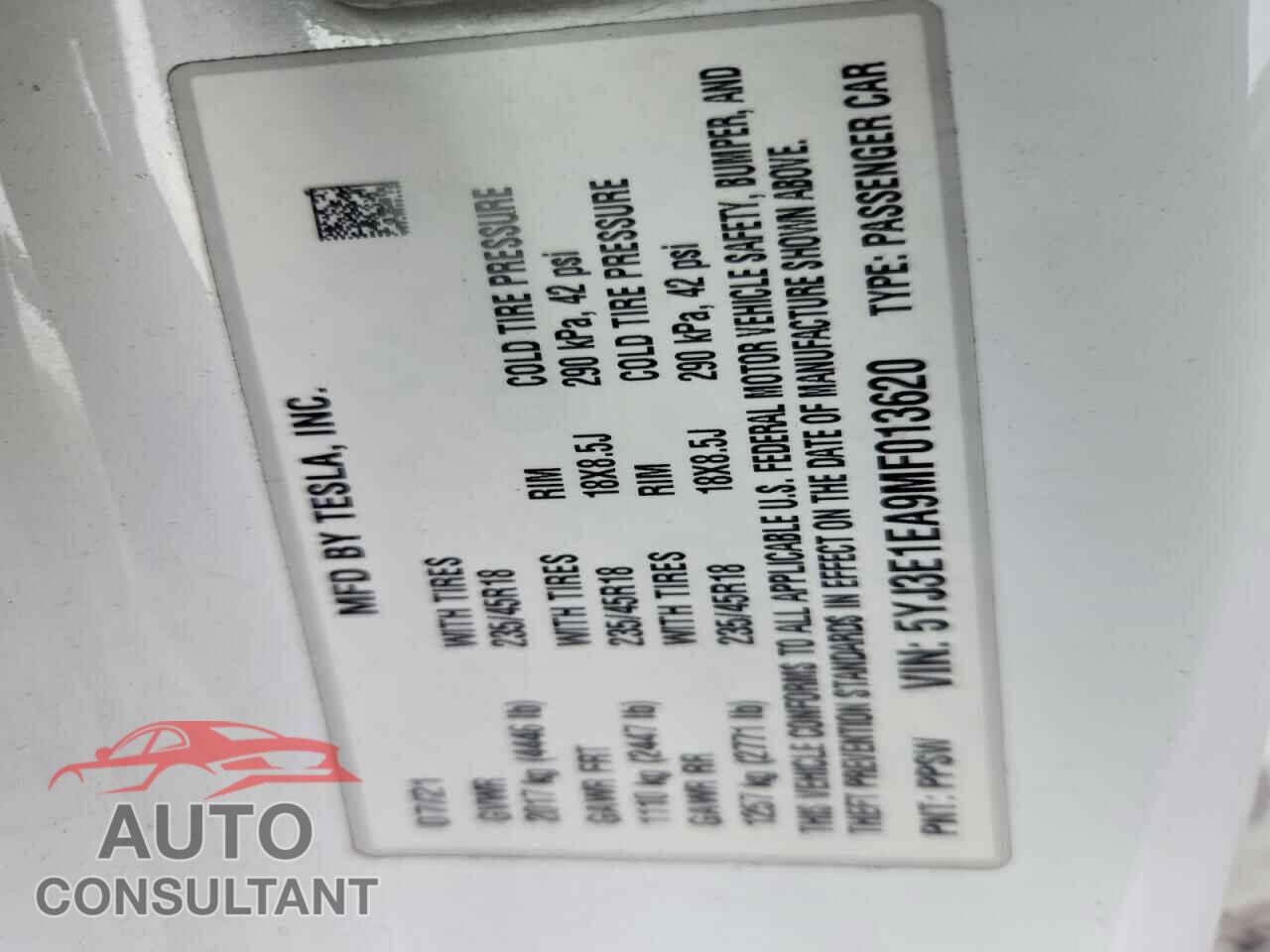 TESLA MODEL 3 2021 - 5YJ3E1EA9MF013620