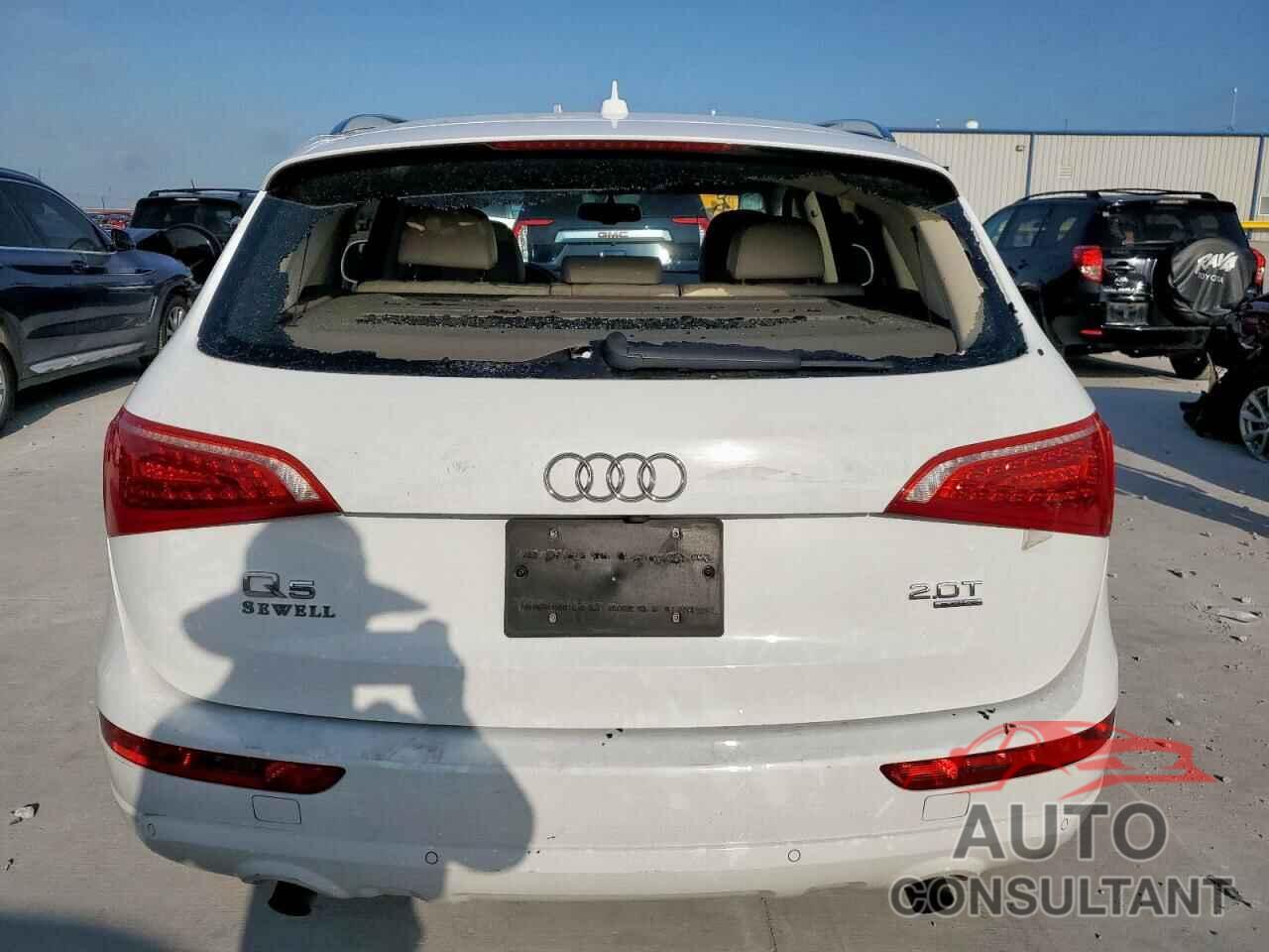 AUDI Q5 2012 - WA1LFAFP7CA010023