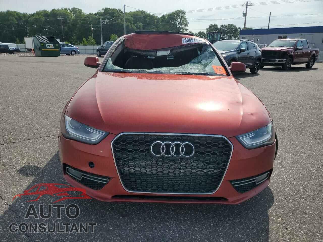 AUDI A4 2013 - WAUDFAFLXDA141470