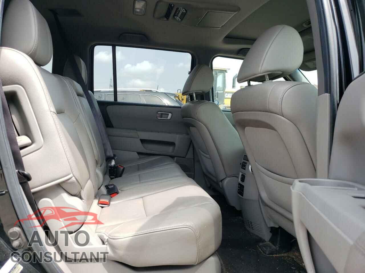 HONDA PILOT 2012 - 5FNYF4H67CB505198