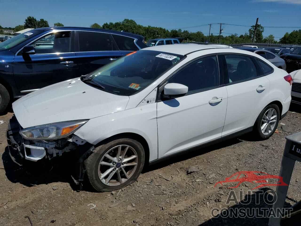 FORD FOCUS 2018 - 1FADP3F2XJL276358