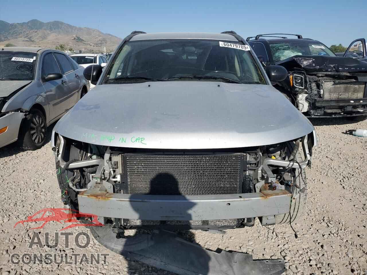 JEEP COMPASS 2011 - 1J4NF1FB6BD197605