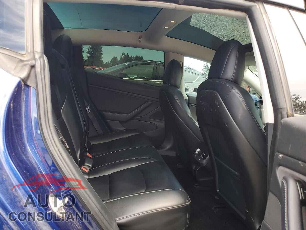 TESLA MODEL 3 2018 - 5YJ3E1EA6JF160330
