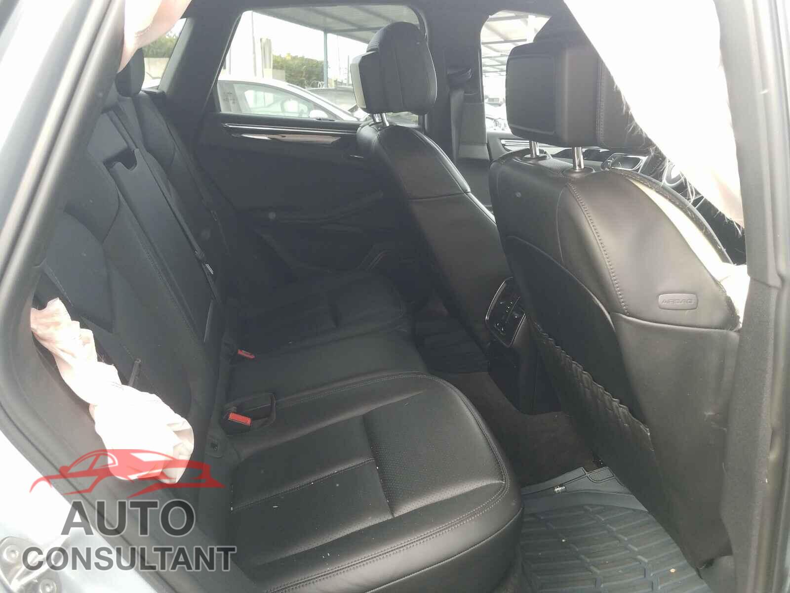 PORSCHE MACAN 2017 - WP1AB2A53HLB10439