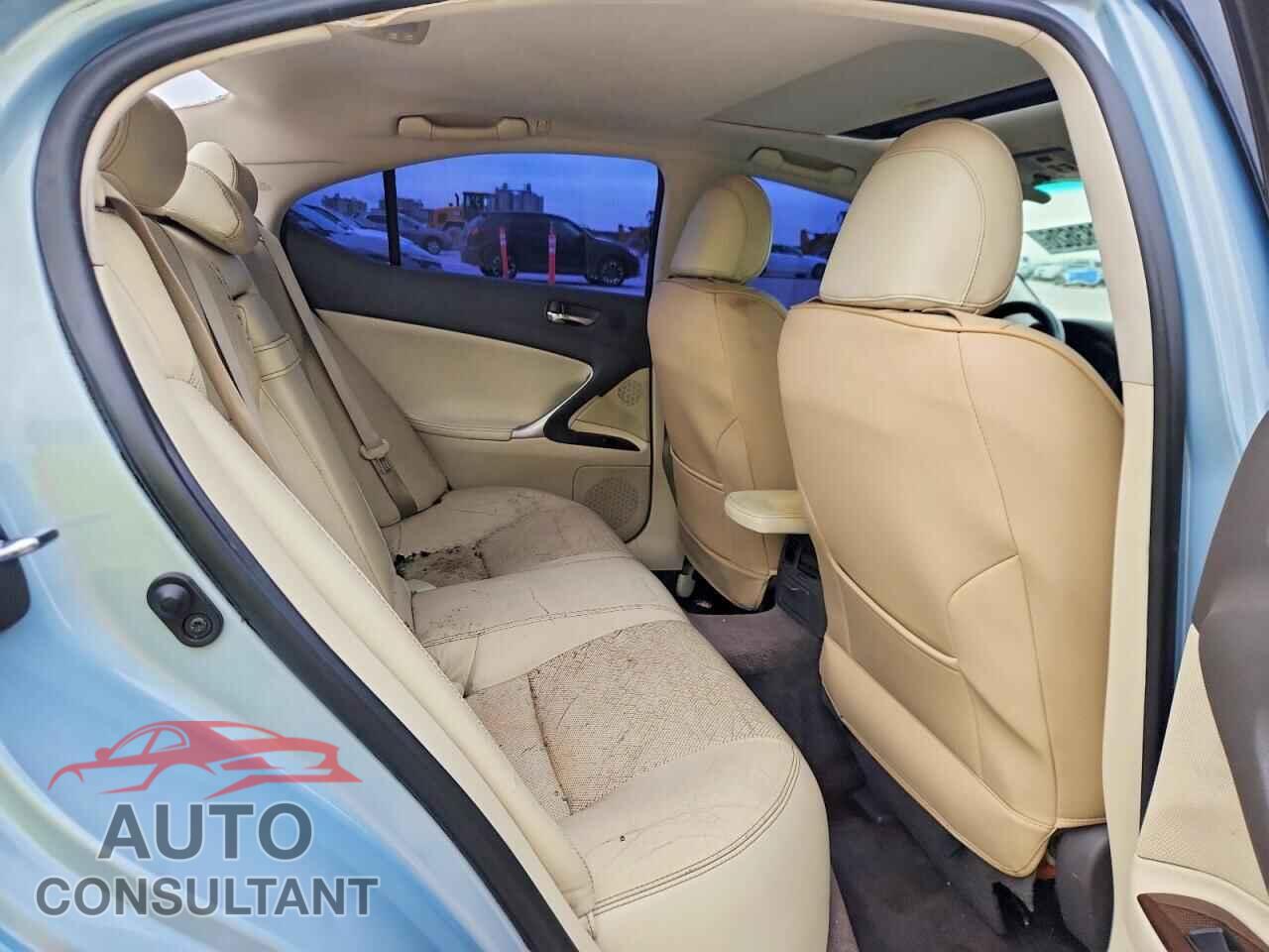 LEXUS IS 2011 - JTHBF5C21B5154609