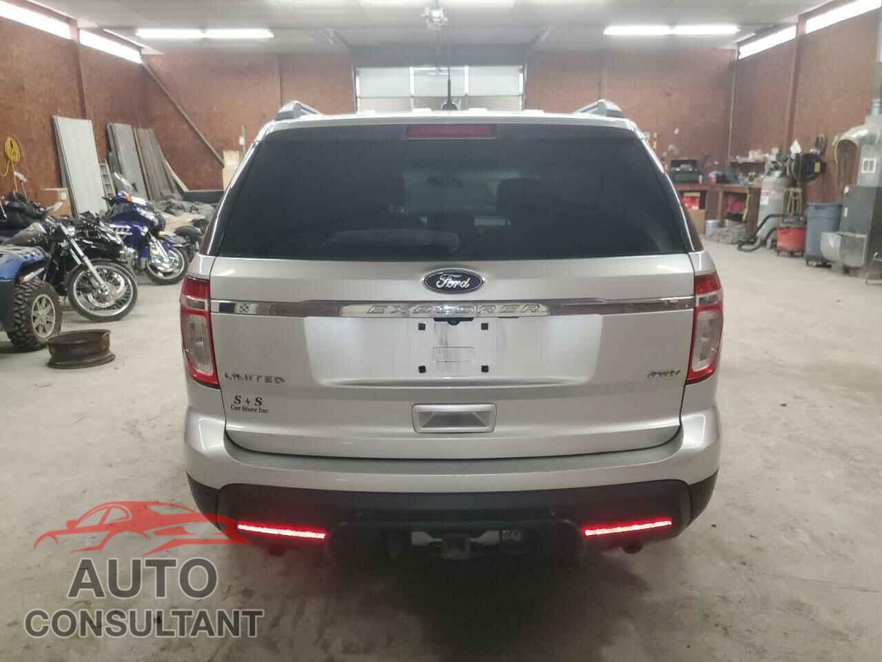 FORD EXPLORER 2011 - 1FMHK8F82BGA82781