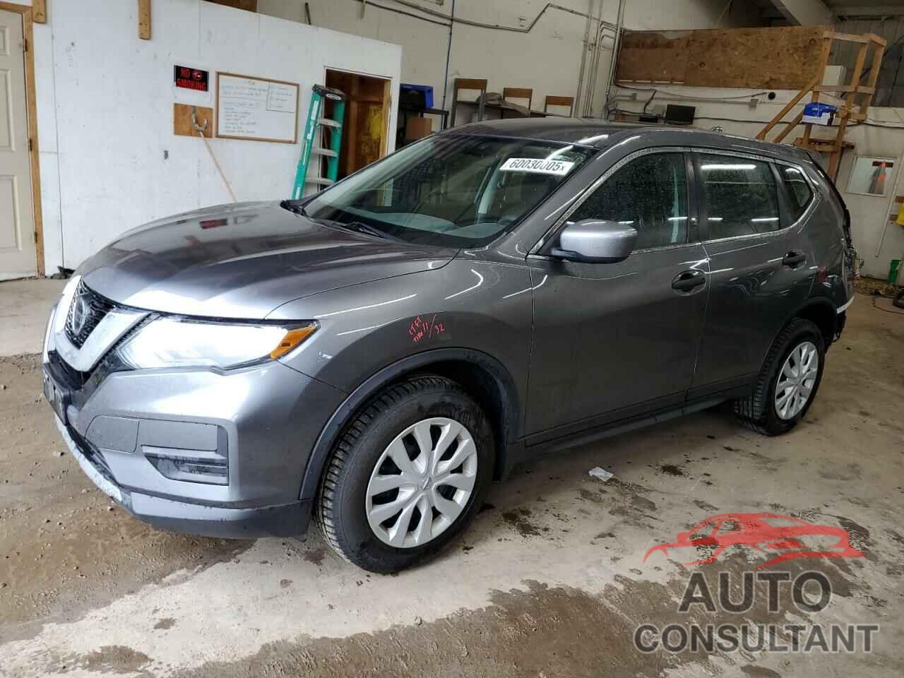 NISSAN ROGUE 2018 - 5N1AT2MV9JC772537