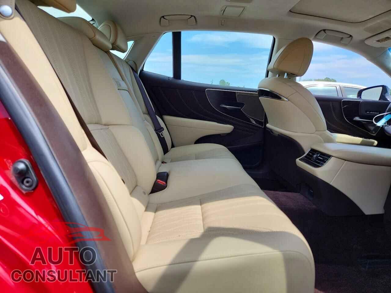 LEXUS LS500 2019 - JTHC51FF7K5007127