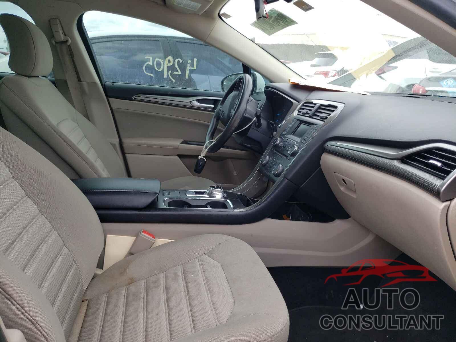 FORD FUSION 2018 - 3FA6P0H74JR182607