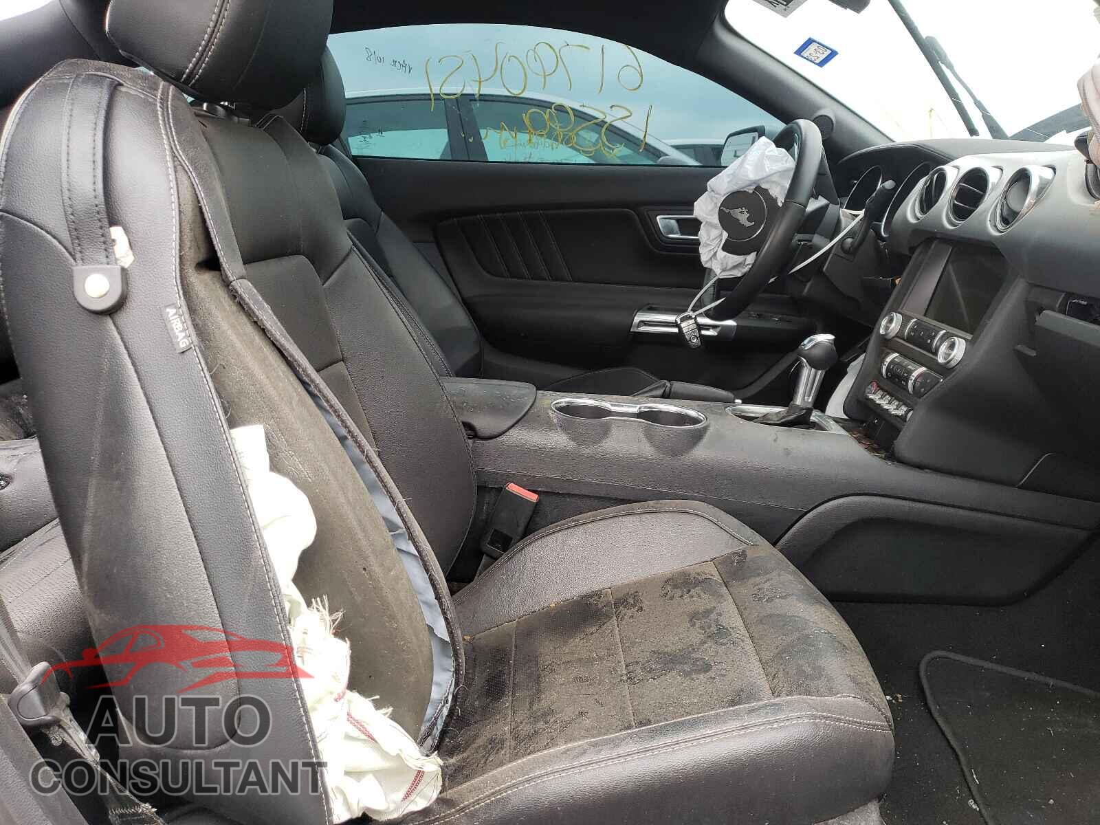 FORD MUSTANG 2021 - 1FA6P8TH7M5116056