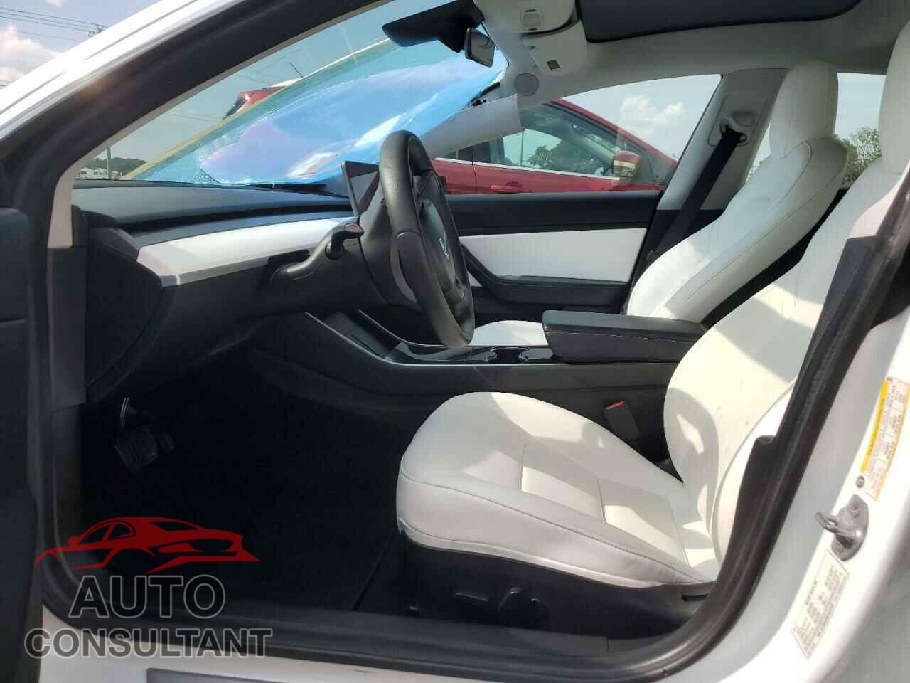 TESLA MODEL 3 2019 - 5YJ3E1EA8KF486793