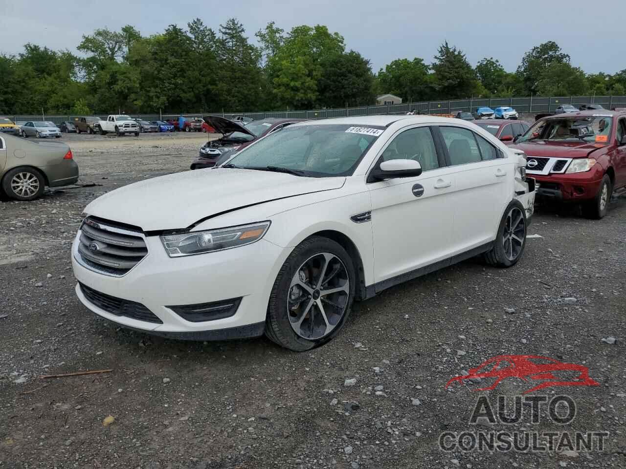 FORD TAURUS 2016 - 1FAHP2E85GG139119