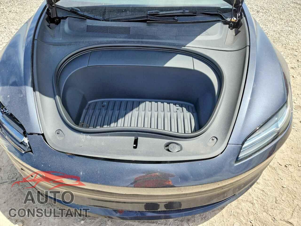 TESLA MODEL 3 2024 - 5YJ3E1EA7RF757787