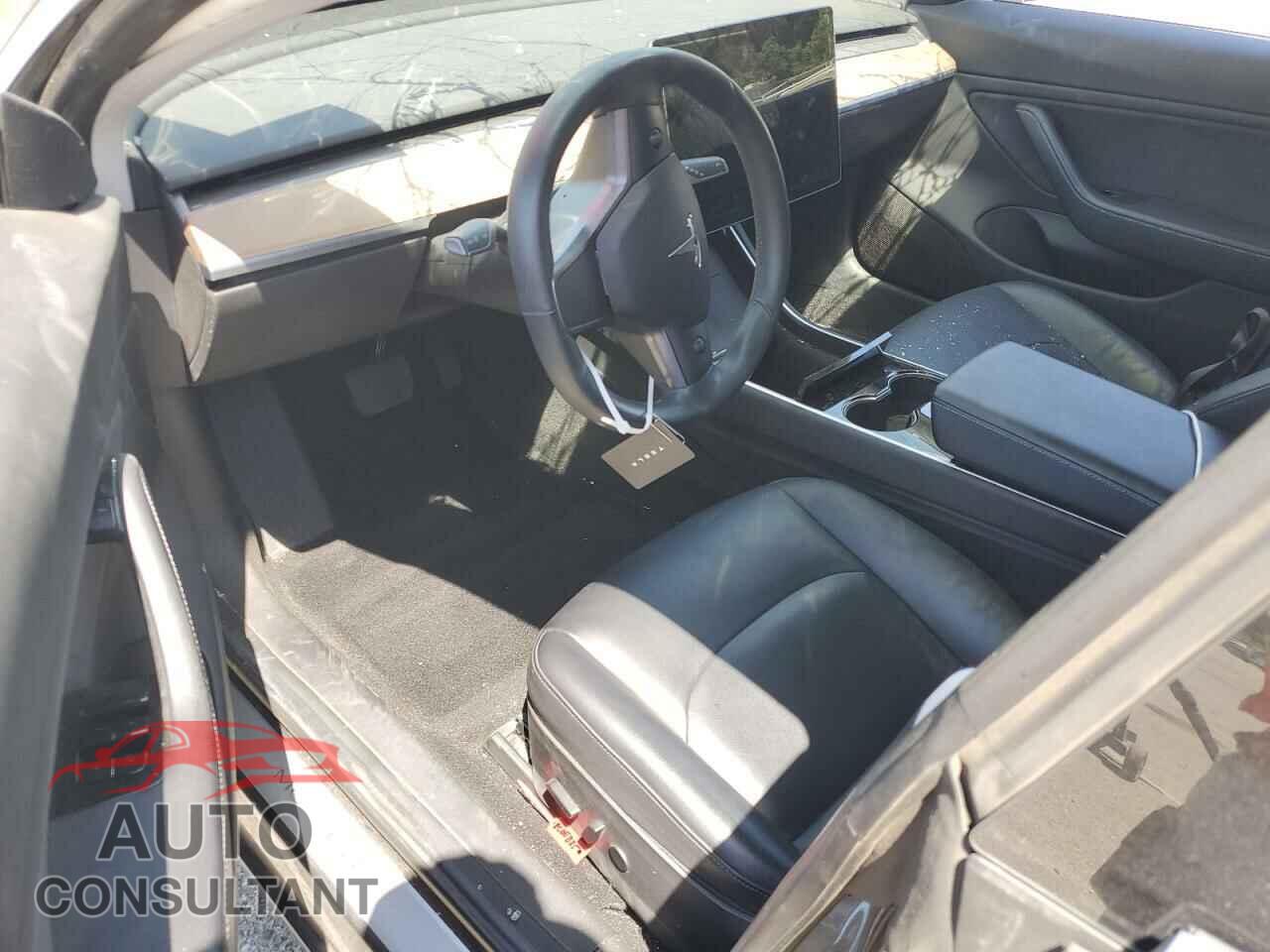 TESLA MODEL 3 2018 - 5YJ3E1EA1JF005961