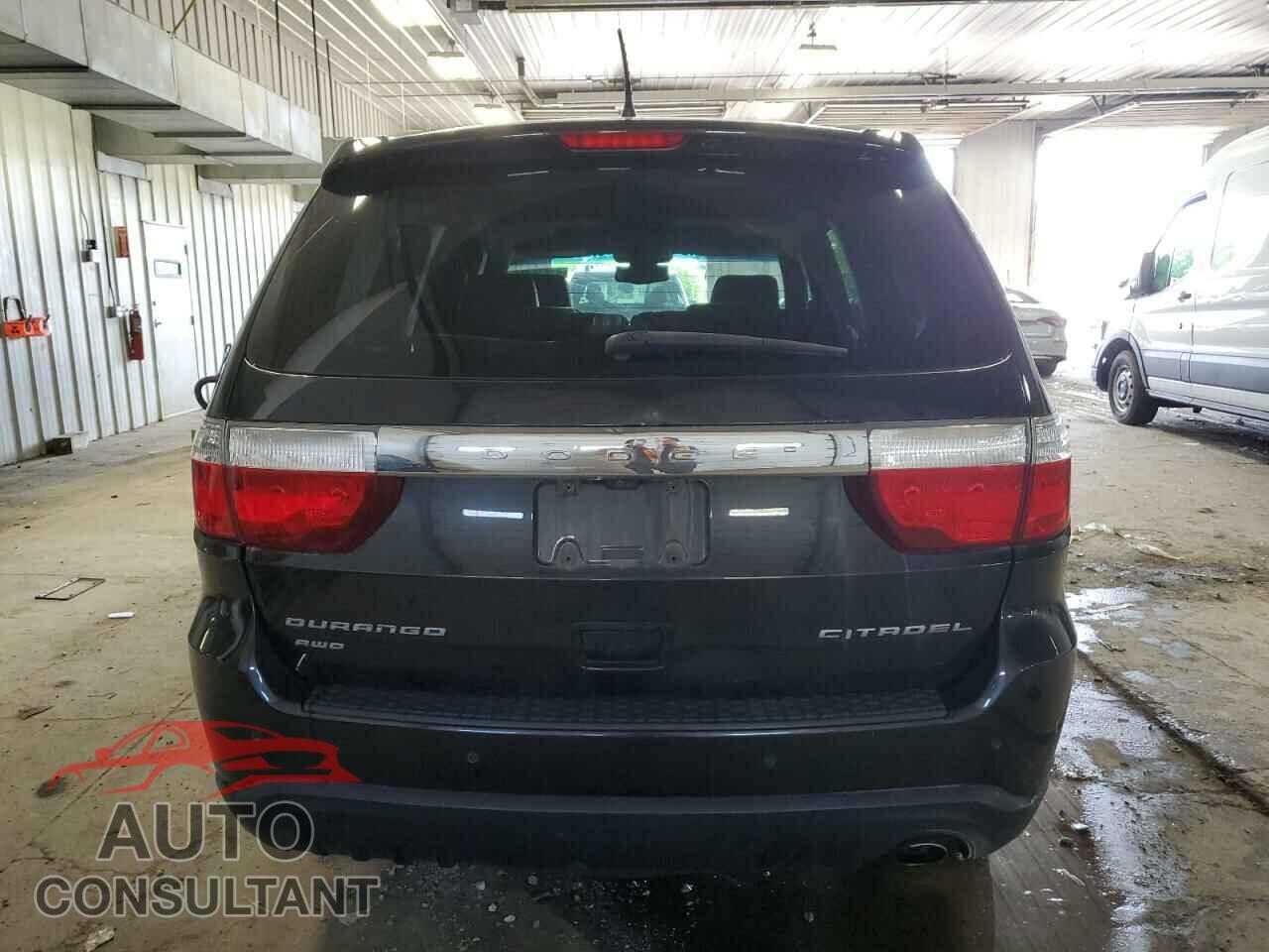 DODGE DURANGO 2013 - 1C4RDJEG3DC658892