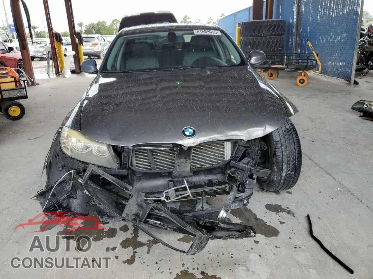 BMW 3 SERIES 2011 - WBAPH7C55BE676180