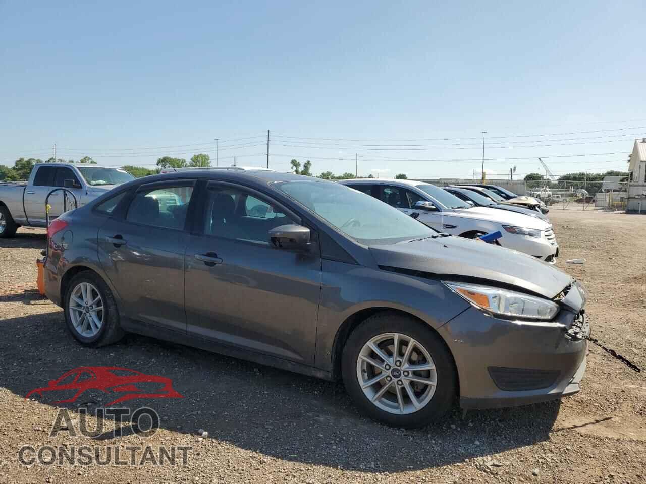 FORD FOCUS 2015 - 1FADP3F2XFL207726