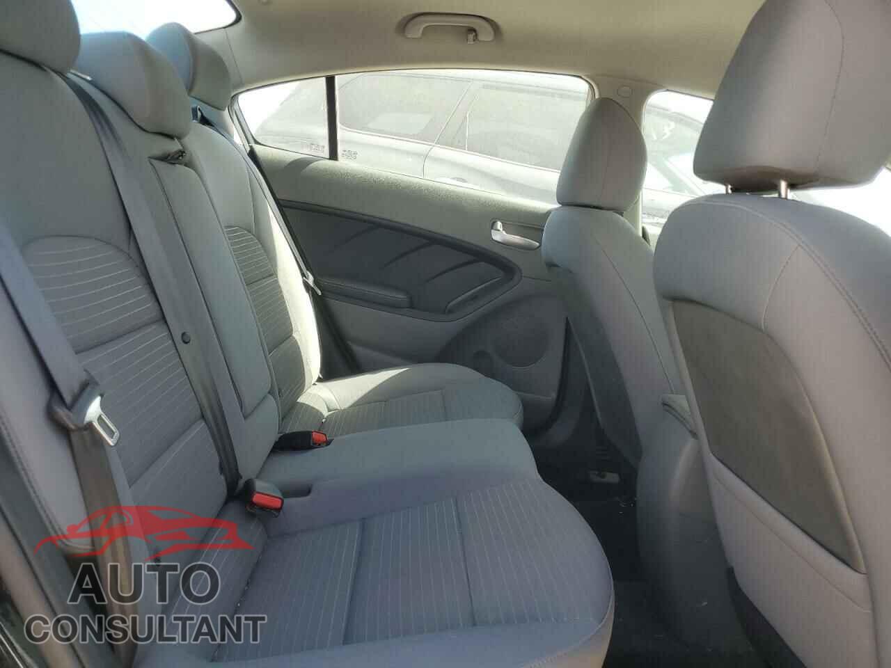 KIA FORTE 2017 - 3KPFL4A78HE140546