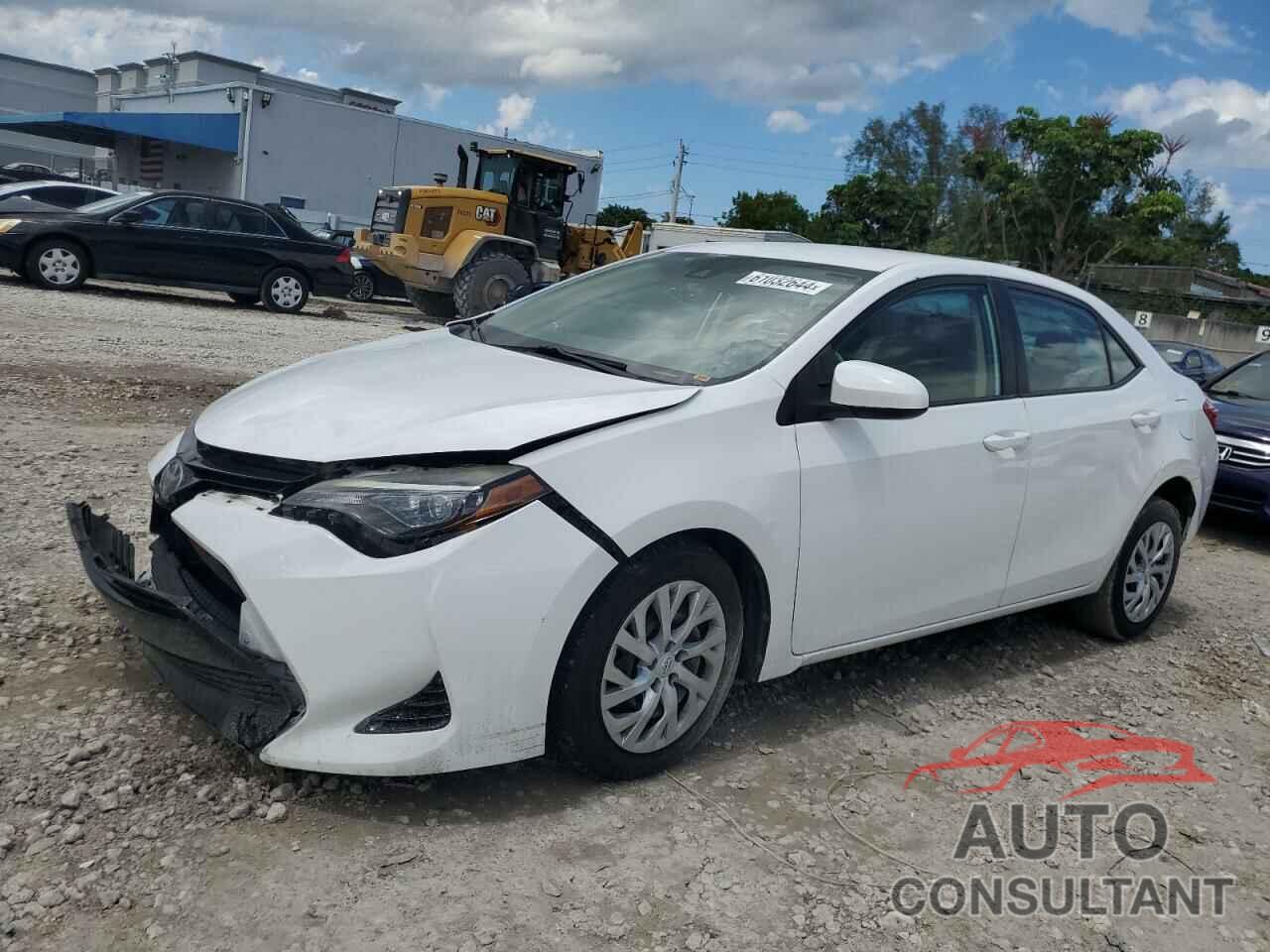 TOYOTA COROLLA 2017 - 5YFBURHE2HP724503