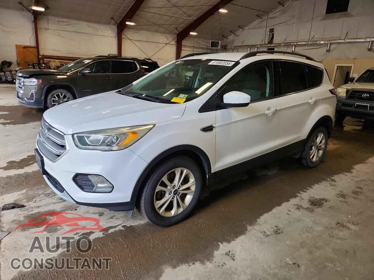 FORD ESCAPE 2017 - 1FMCU9GD4HUB64141