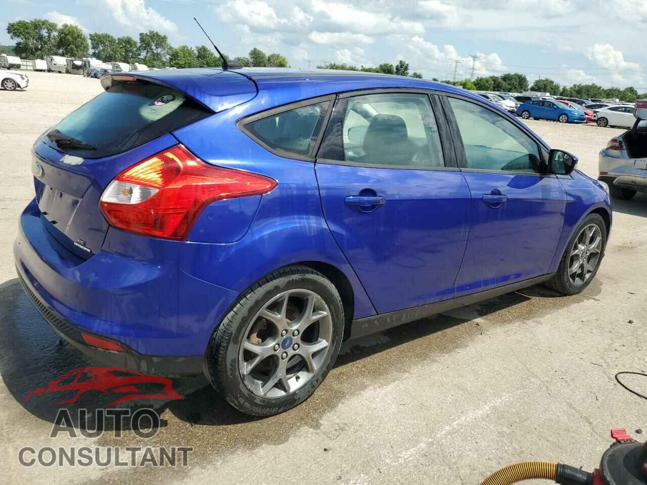 FORD FOCUS 2014 - 1FADP3K29EL318921