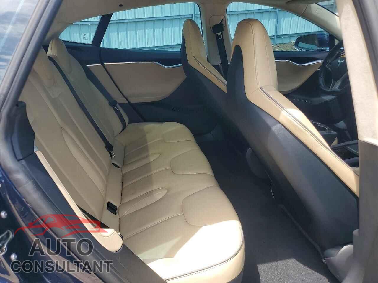 TESLA MODEL S 2013 - 5YJSA1DP2DFP24802