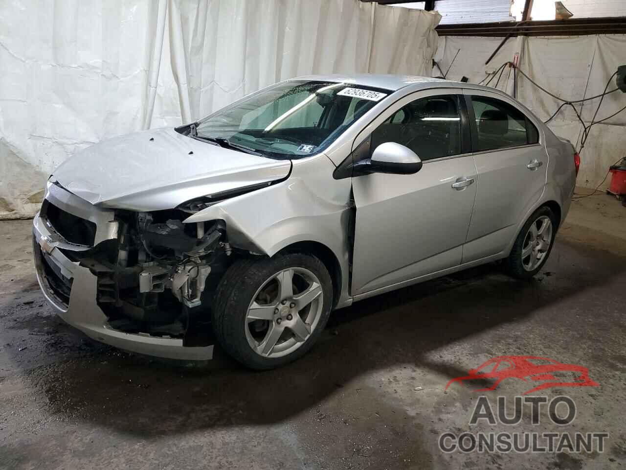 CHEVROLET SONIC 2016 - 1G1JE5SB3G4159334