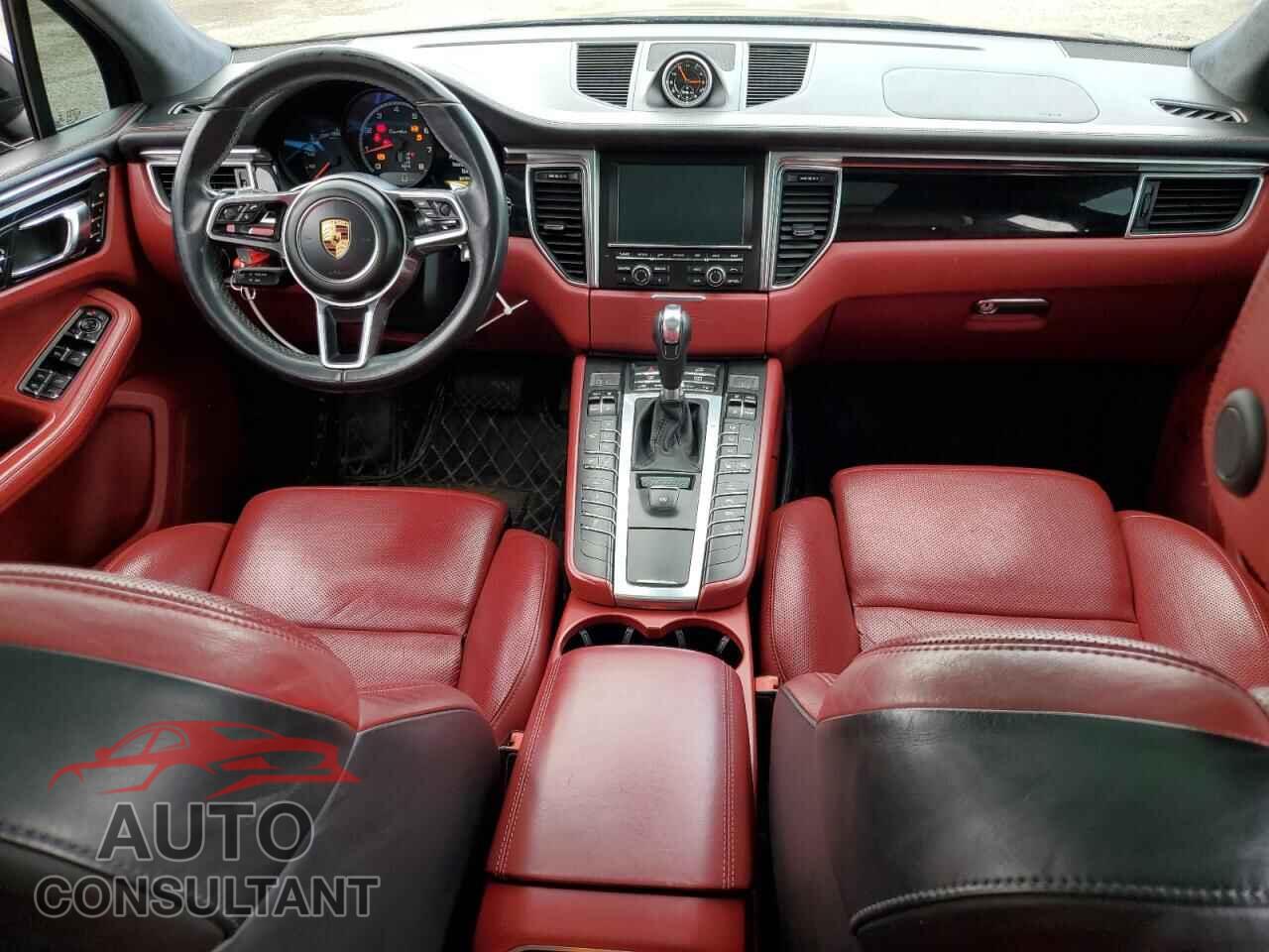 PORSCHE MACAN 2016 - WP1AF2A56GLB93514