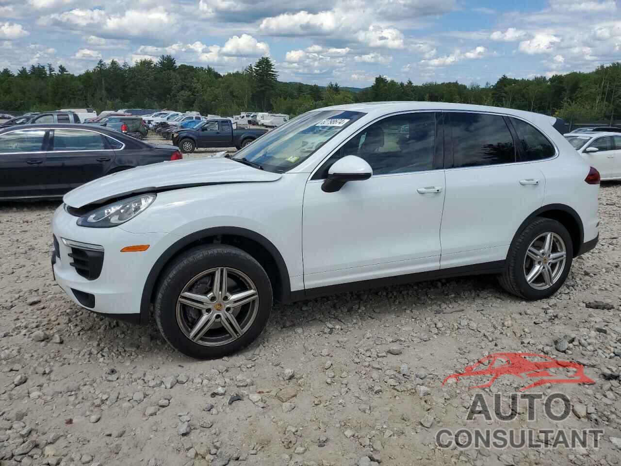 PORSCHE CAYENNE 2016 - WP1AA2A22GKA12886