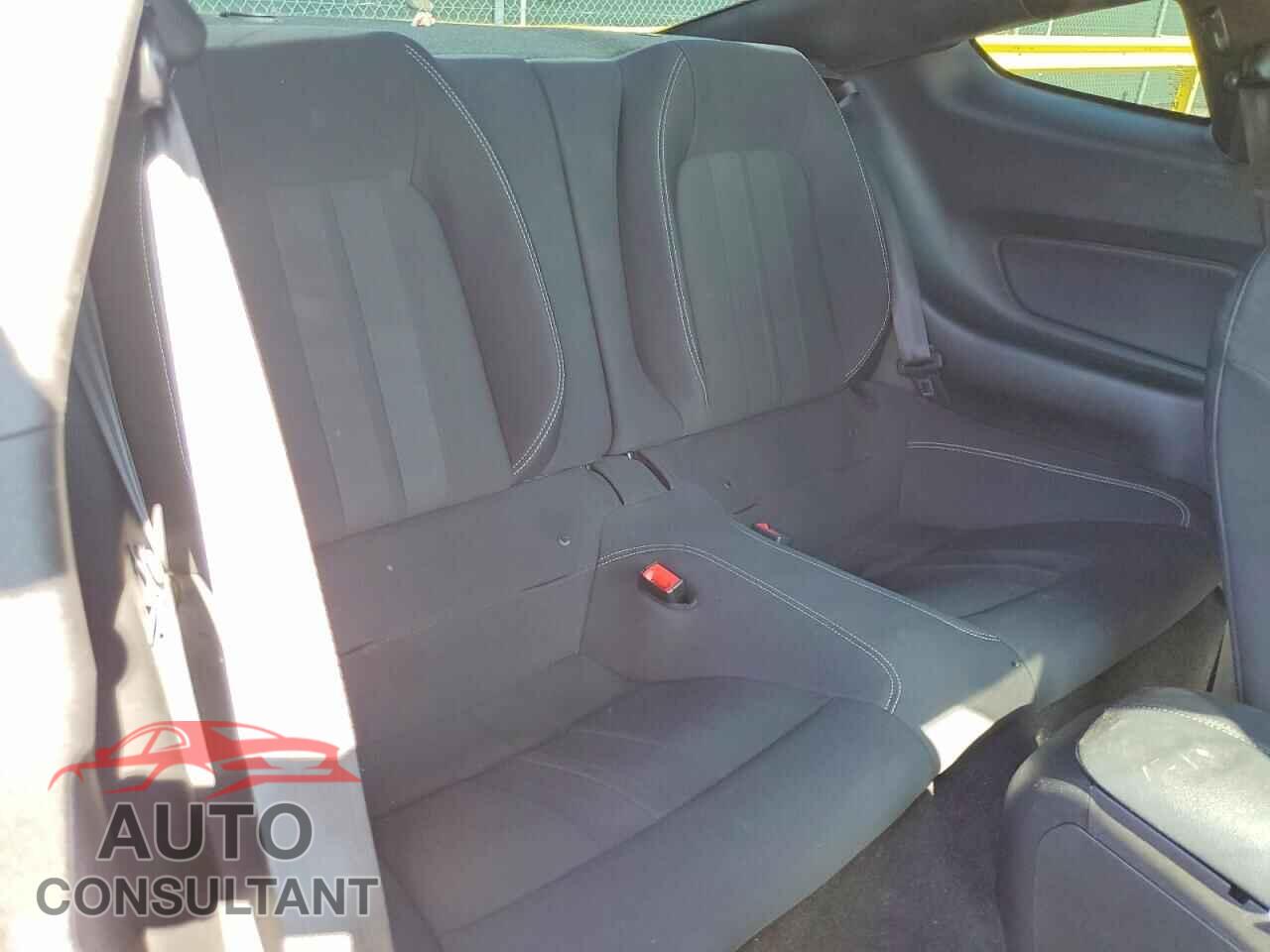 FORD MUSTANG 2019 - 1FA6P8CF1K5152661