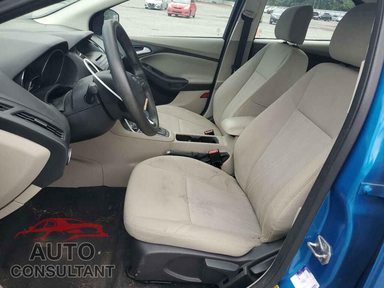 FORD FOCUS 2017 - 1FADP3F20HL211528