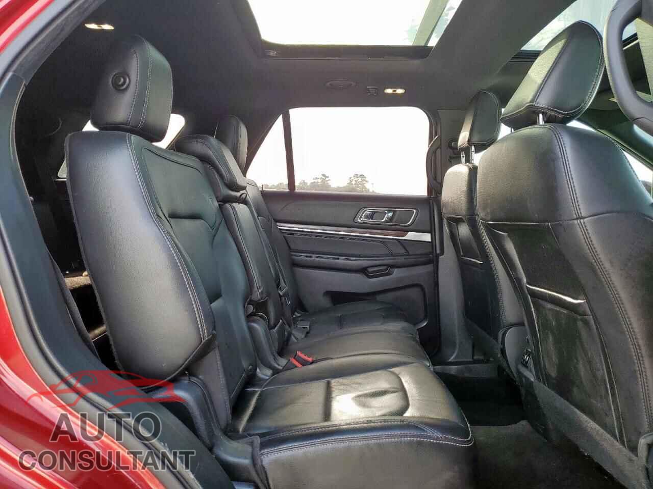 FORD EXPLORER 2018 - 1FM5K7F85JGB99220