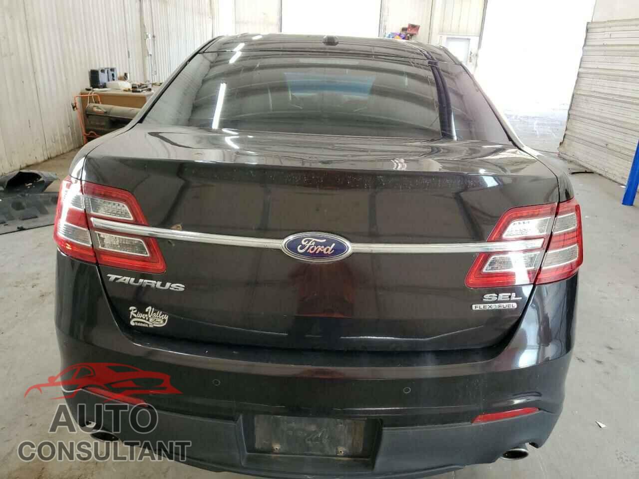 FORD TAURUS 2013 - 1FAHP2E84DG214582