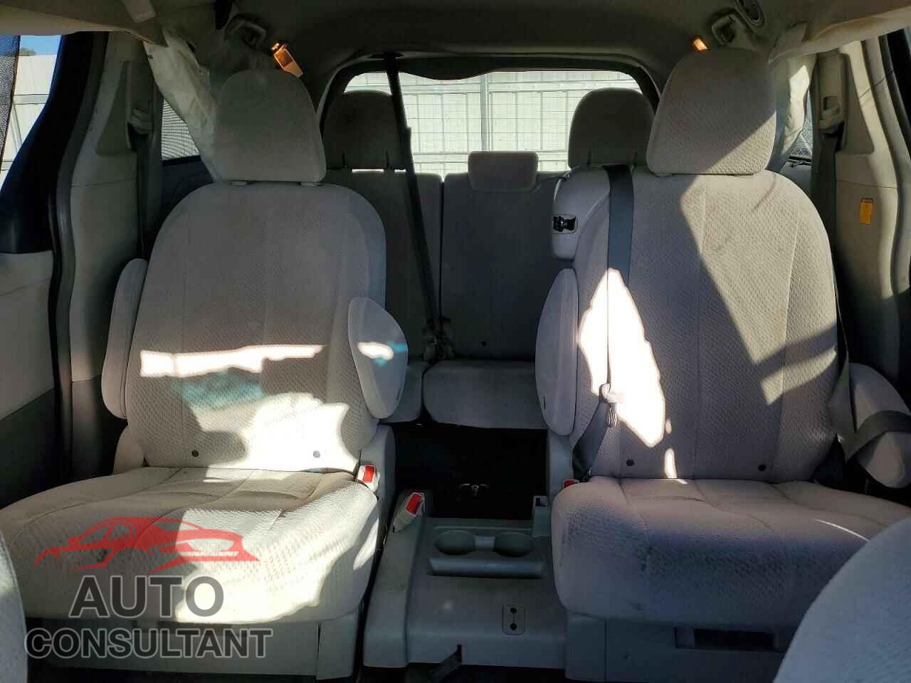 TOYOTA SIENNA 2012 - 5TDKK3DC5CS191506