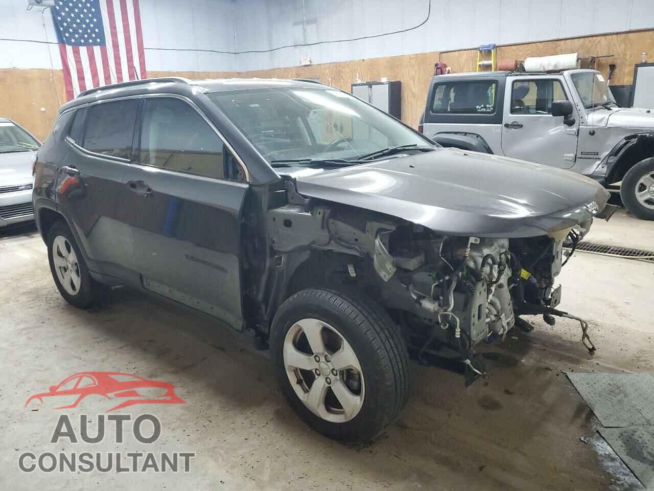 JEEP COMPASS 2018 - 3C4NJDBB2JT418640