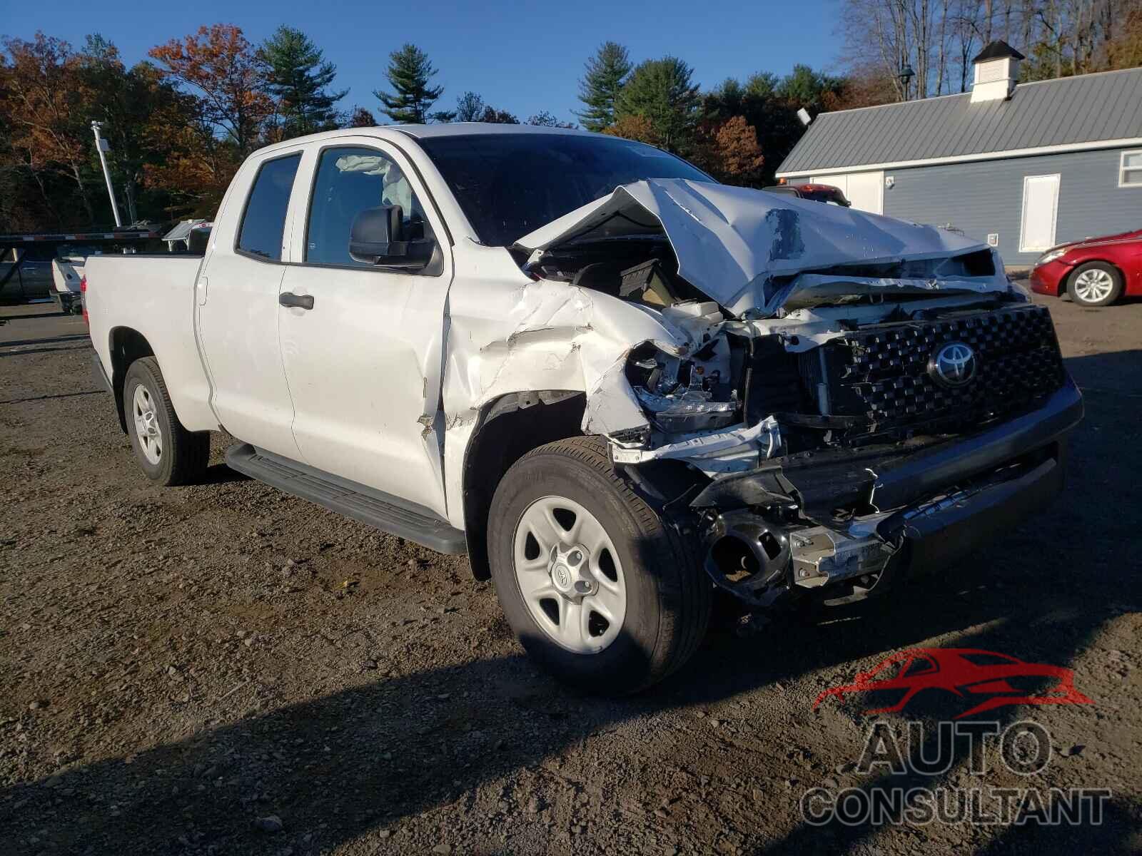 TOYOTA TUNDRA 2021 - 5TFUY5F18MX957836