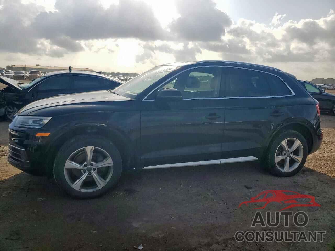 AUDI Q5 2018 - WA1BNAFY8J2003516