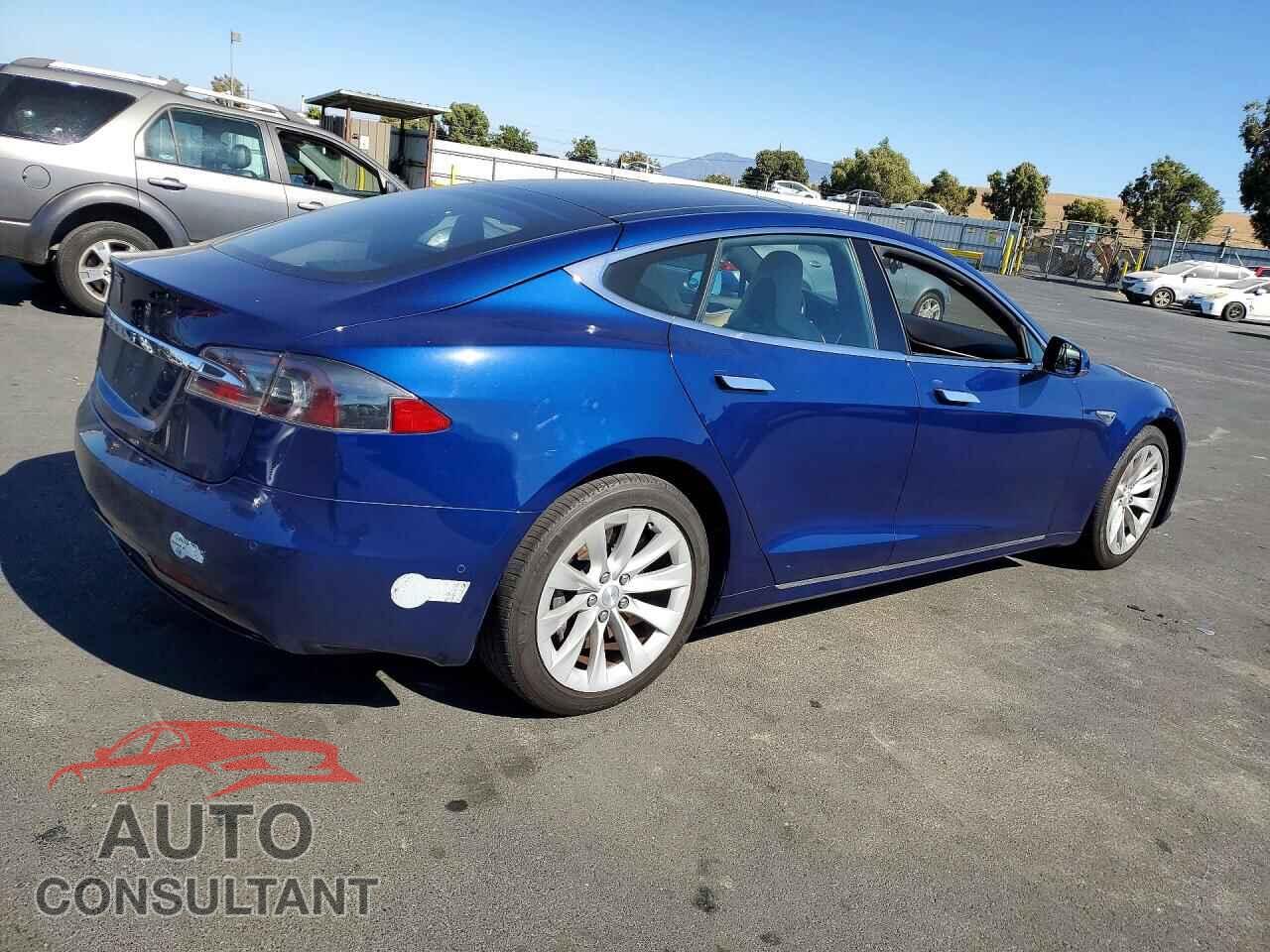 TESLA MODEL S 2016 - 5YJSA1E29GF160556
